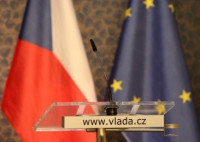 Vláda Petra Fialy podala demisi